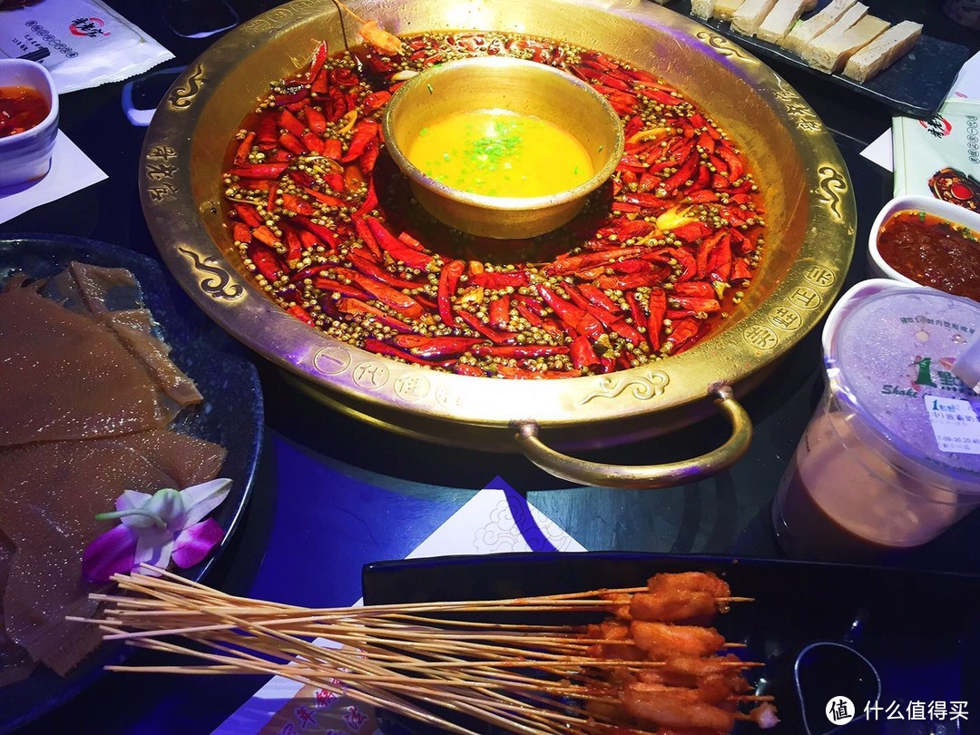 想吃遍“魔都美食”又不想跑断腿，收下这篇“懒人”攻略！