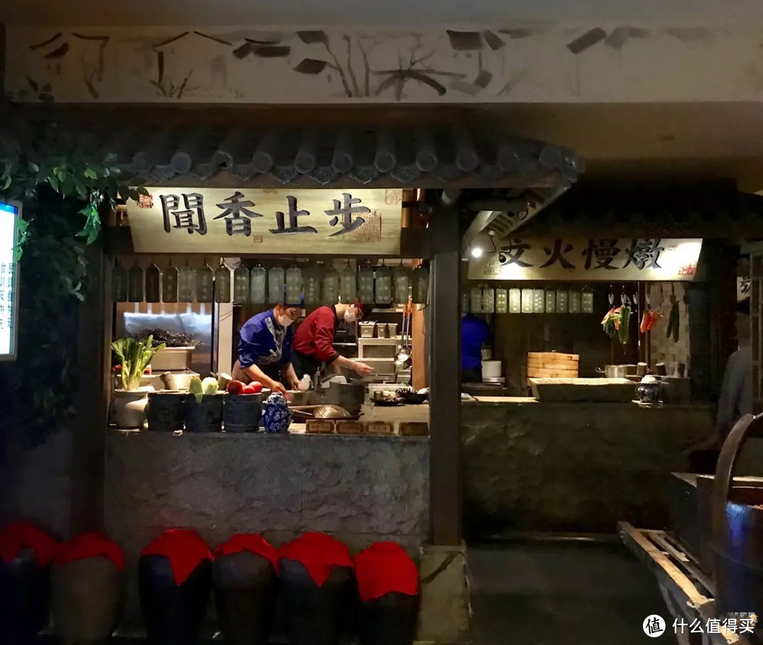 想吃遍“魔都美食”又不想跑断腿，收下这篇“懒人”攻略！
