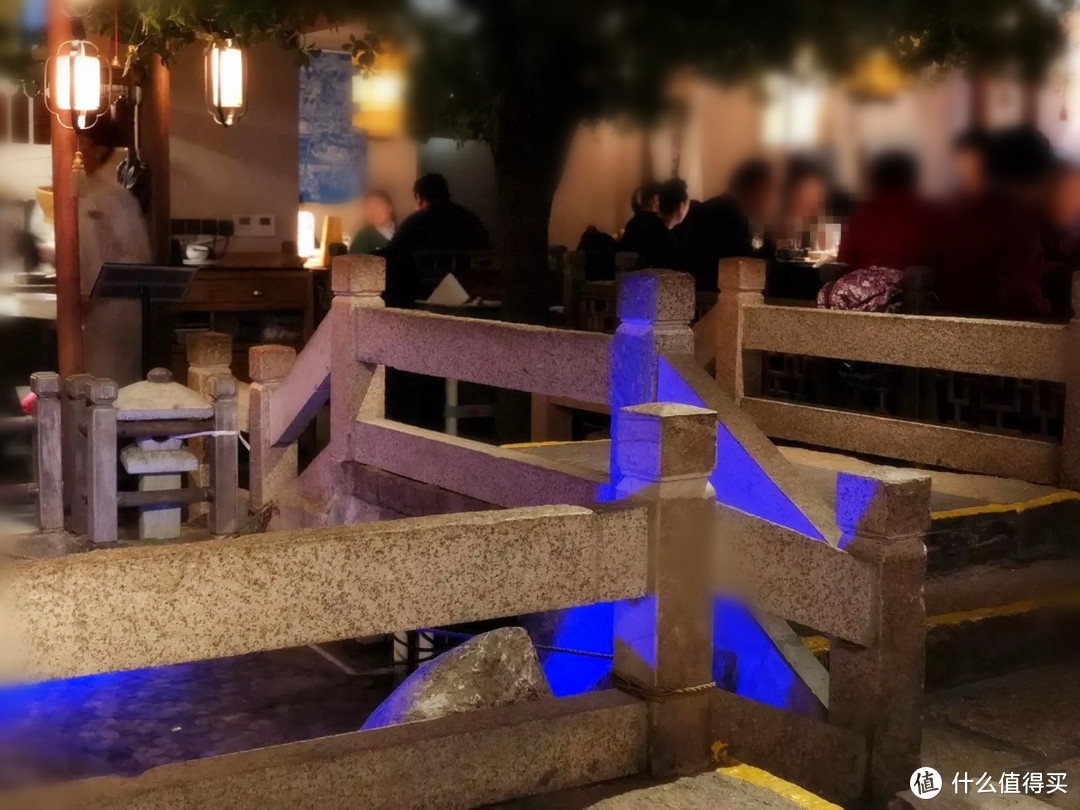 想吃遍“魔都美食”又不想跑断腿，收下这篇“懒人”攻略！