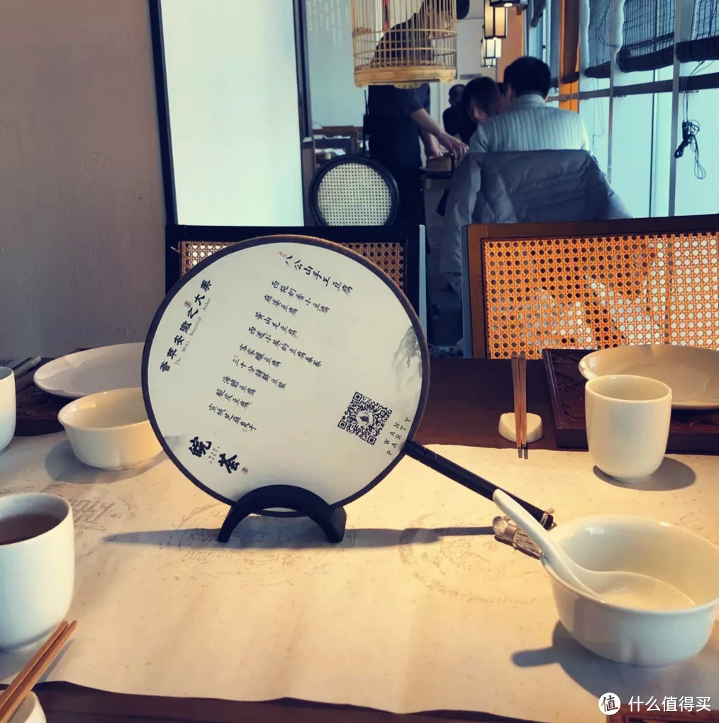 想吃遍“魔都美食”又不想跑断腿，收下这篇“懒人”攻略！