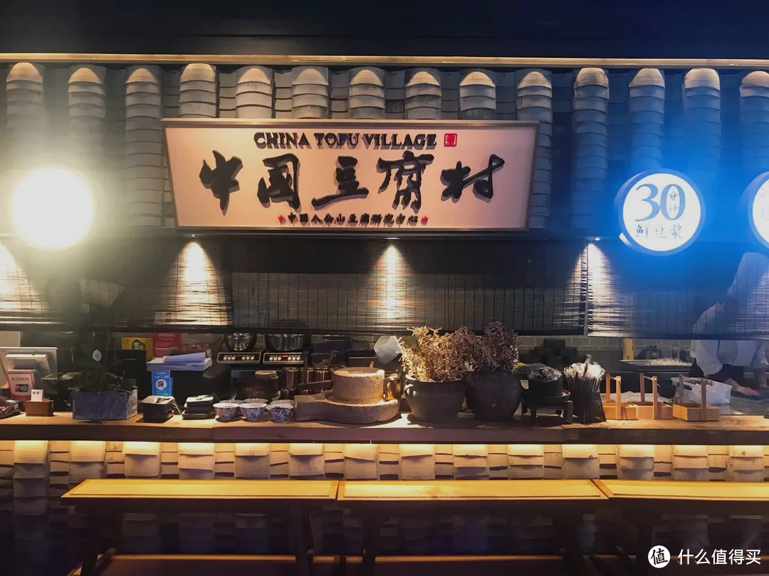 想吃遍“魔都美食”又不想跑断腿，收下这篇“懒人”攻略！