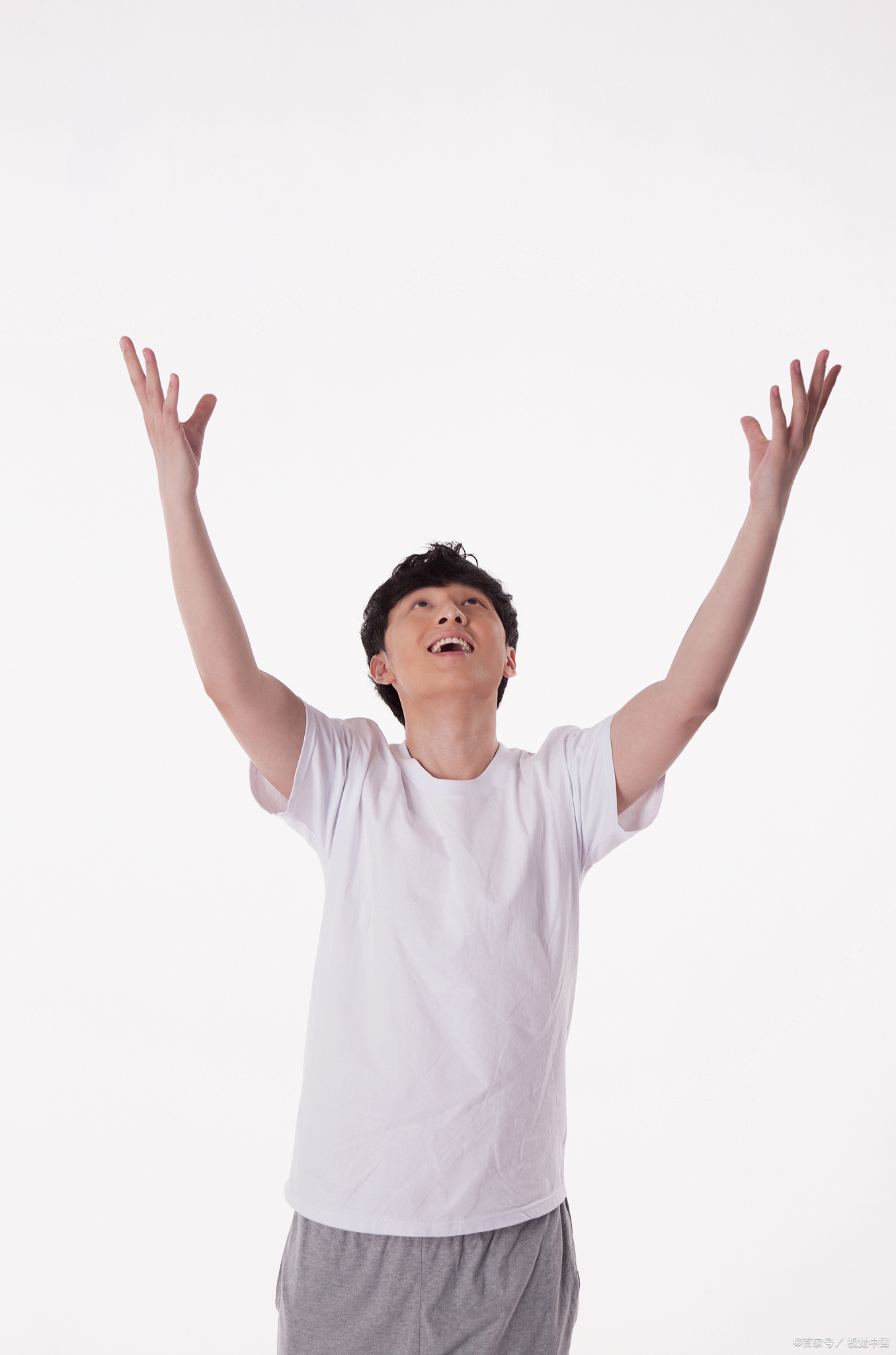 枕头应选择_枕头适合高还是低_生活常识枕头多高合适