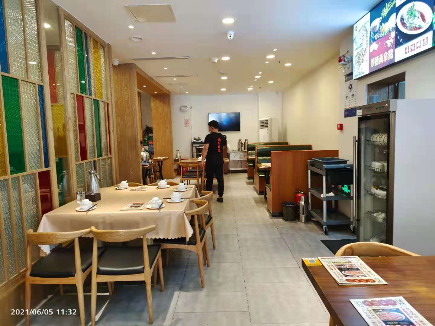 胡同港式餐厅美食做法_胡同小吃_胡同餐厅